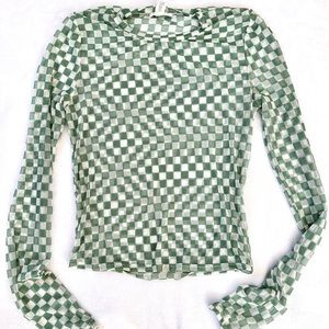 green checkered long sleeve shirt
